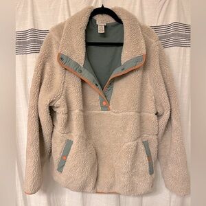 L.L Bean Women’s Sherpa pullover